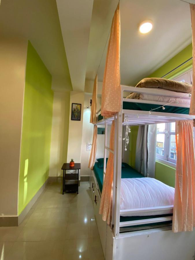Albergue Tag Along Backpackers Gangtok Exterior foto